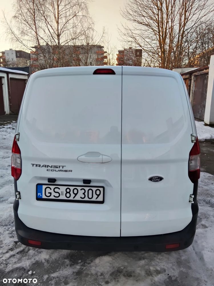 Ford Transit Courier - 5