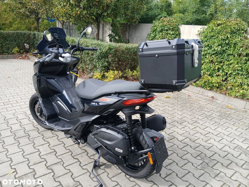 Aprilia SR - 3