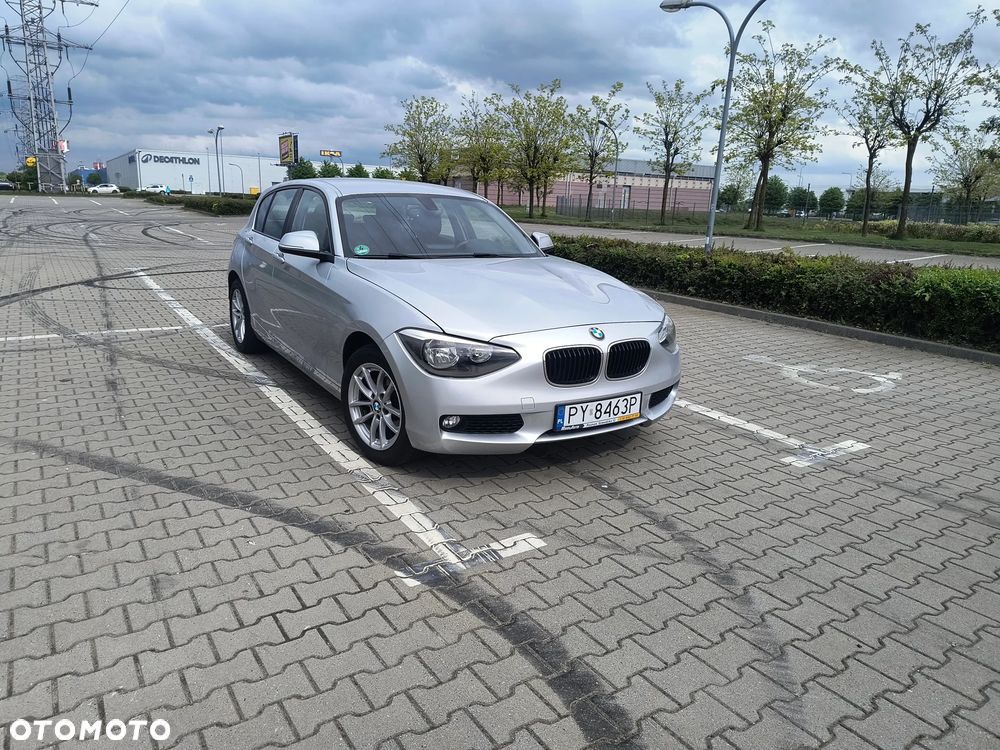 BMW Seria 1 116i Sport Line - 1