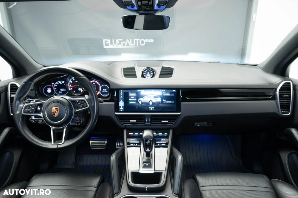 Porsche Cayenne S - 36