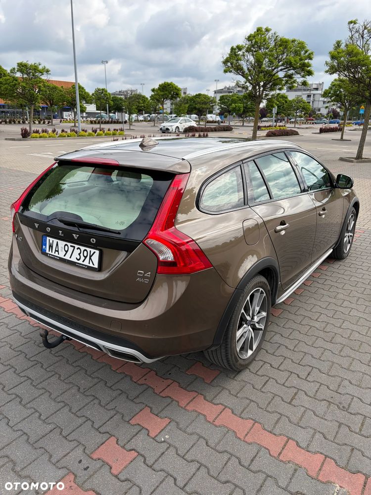 Volvo V60 D4 AWD Drive-E Summum - 5