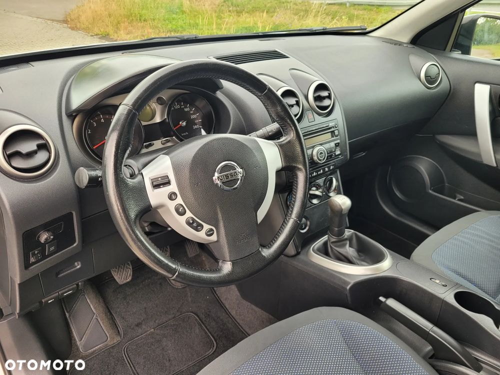 Nissan Qashqai - 17