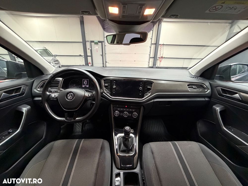 Volkswagen T-Roc 1.0 TSI Design - 17