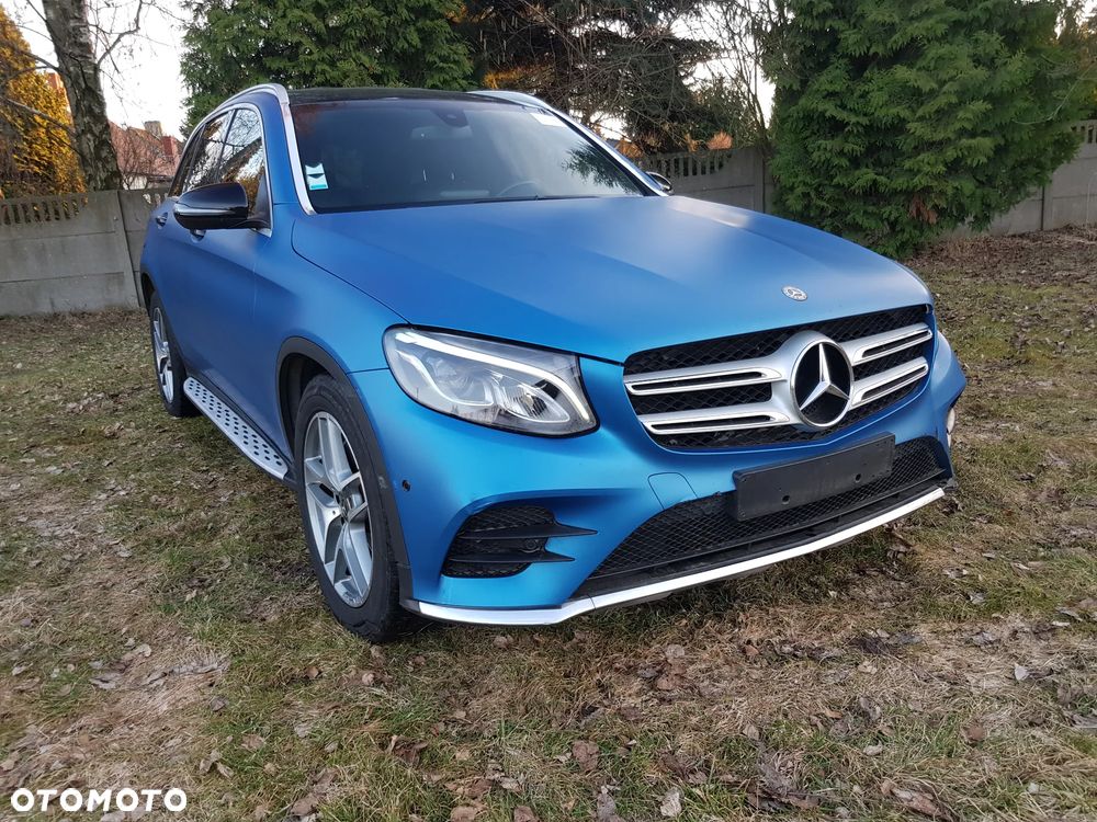 Mercedes-Benz GLC 250 d 4Matic 9G-TRONIC AMG Line - 17