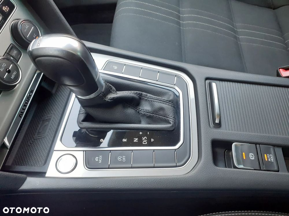 Volkswagen Passat Alltrack - 26
