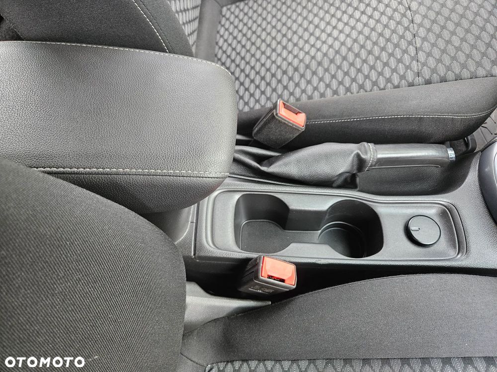 Opel Astra 1.4 T Enjoy - 27