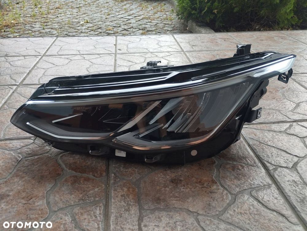 Lampa lewa Full LED VW Golf VIII 8 5H 5H1 5H1941005C - 1