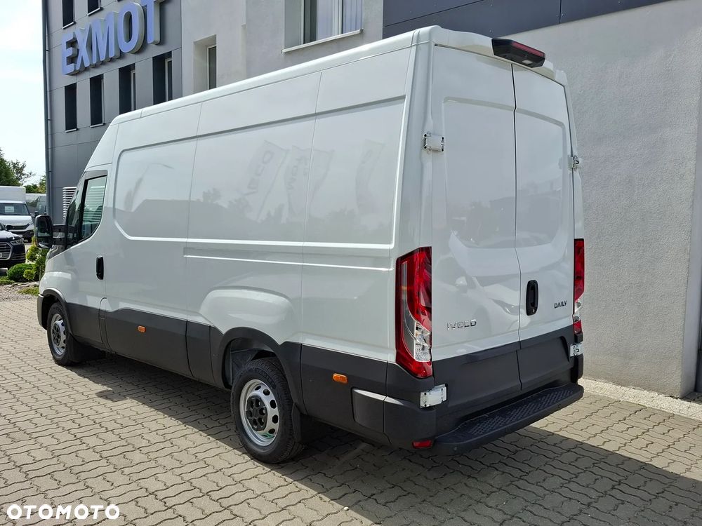 Iveco 35S16BA8V - 3