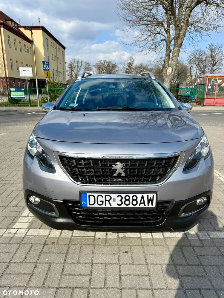 Peugeot 2008 1.6 BlueHDi Style - 9