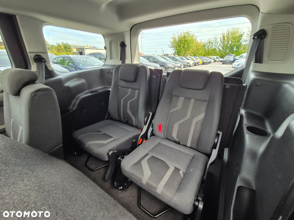 Ford Tourneo Connect Grand 1.6 TDCi Titanium - 30