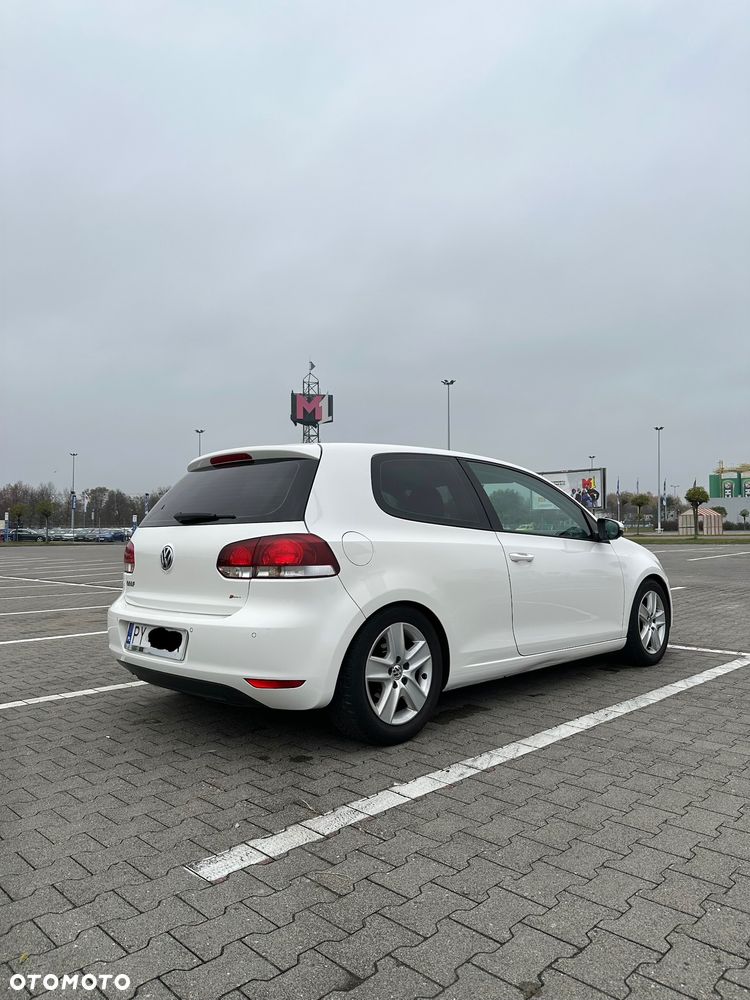 Volkswagen Golf 1.6 Comfortline - 3