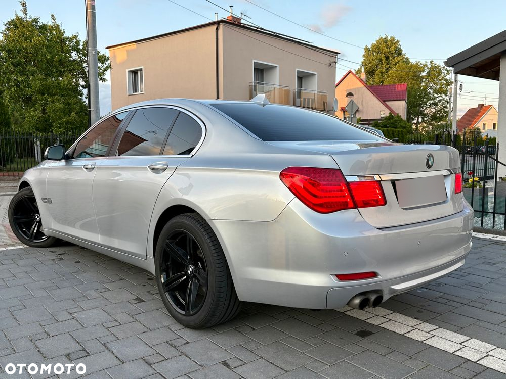 BMW Seria 7 730d - 4