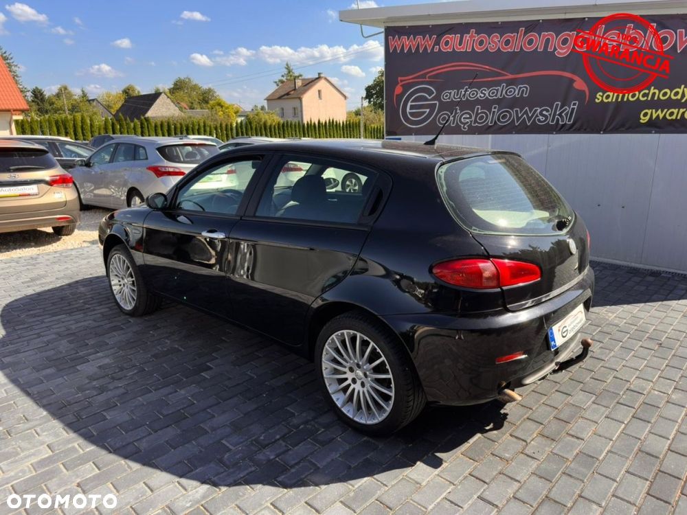 Alfa Romeo 147 - 6