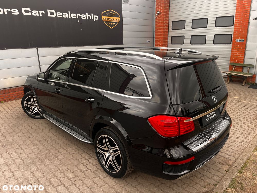 Mercedes-Benz GL - 11