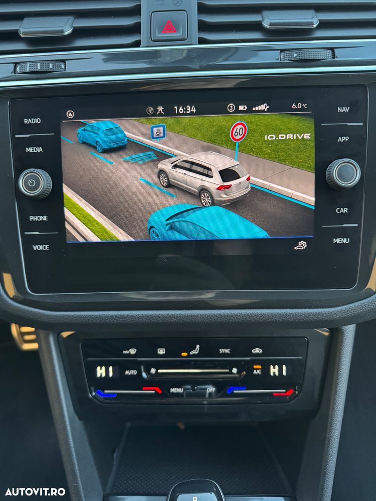Volkswagen Tiguan 2.0 TDI SCR DSG R-Line - 35