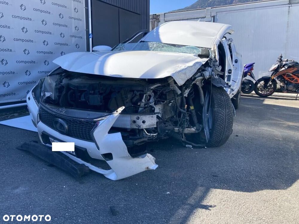 Lexus GS 450h F Sport - 5