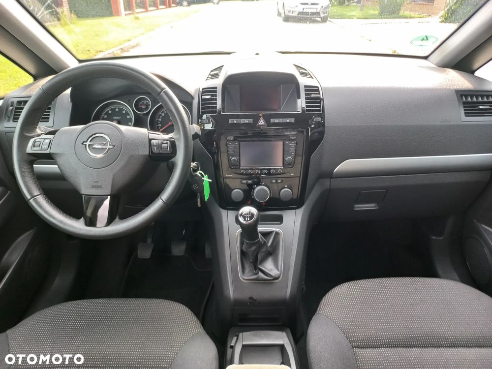 Opel Zafira 1.8 Innovation 110 Jahre - 30