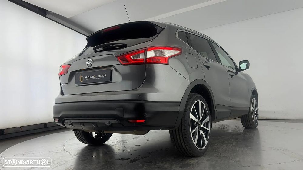 Nissan Qashqai 1.6 dCi Tekna J19 - 11