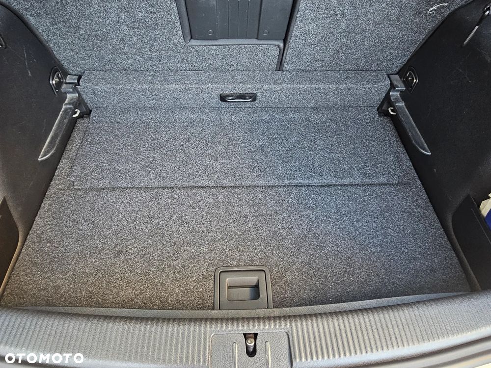 Volkswagen Golf Plus 1.4 TSI DSG Style - 30