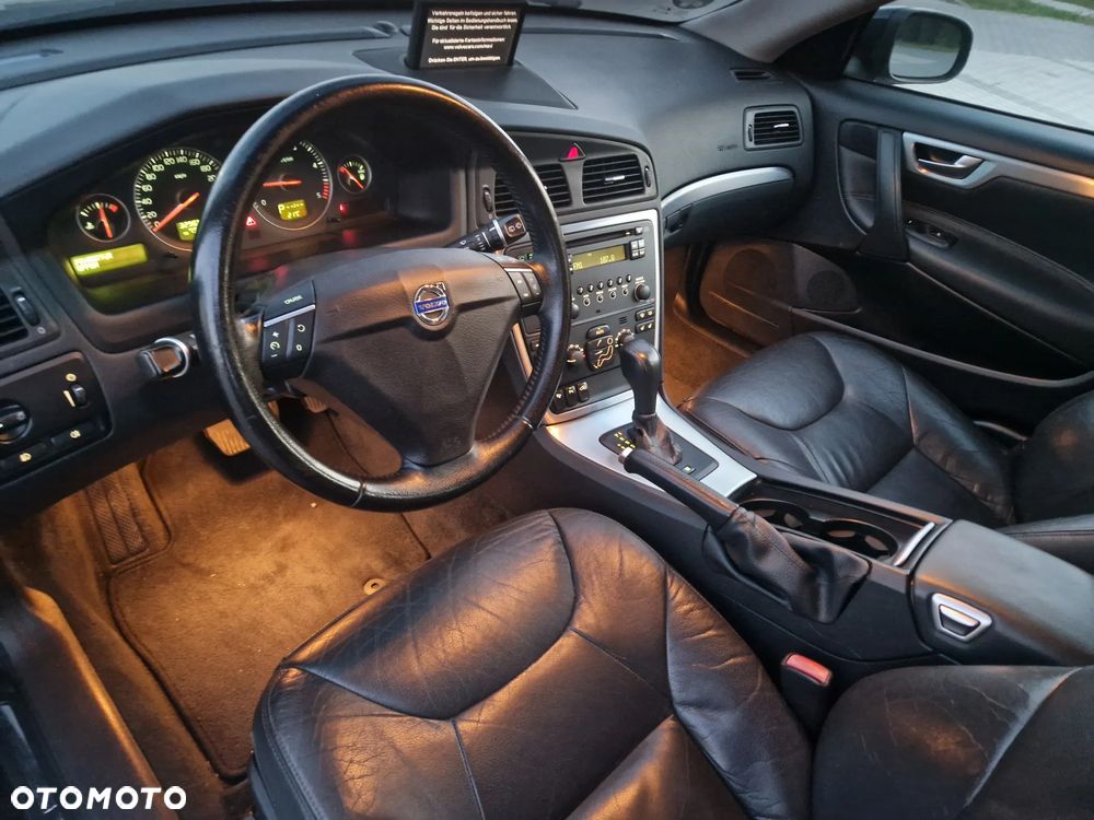 Volvo V70 2.4 D DPF Edition Comfort - 26