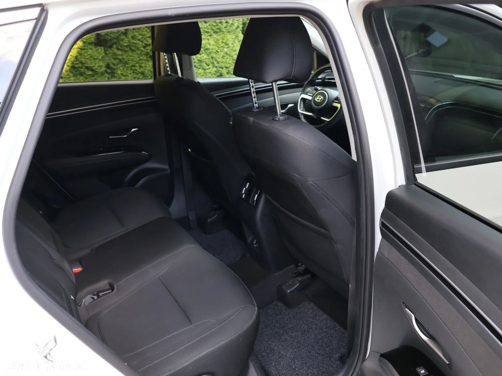 Hyundai Tucson 1.6 T-GDi Executive 2WD - 13
