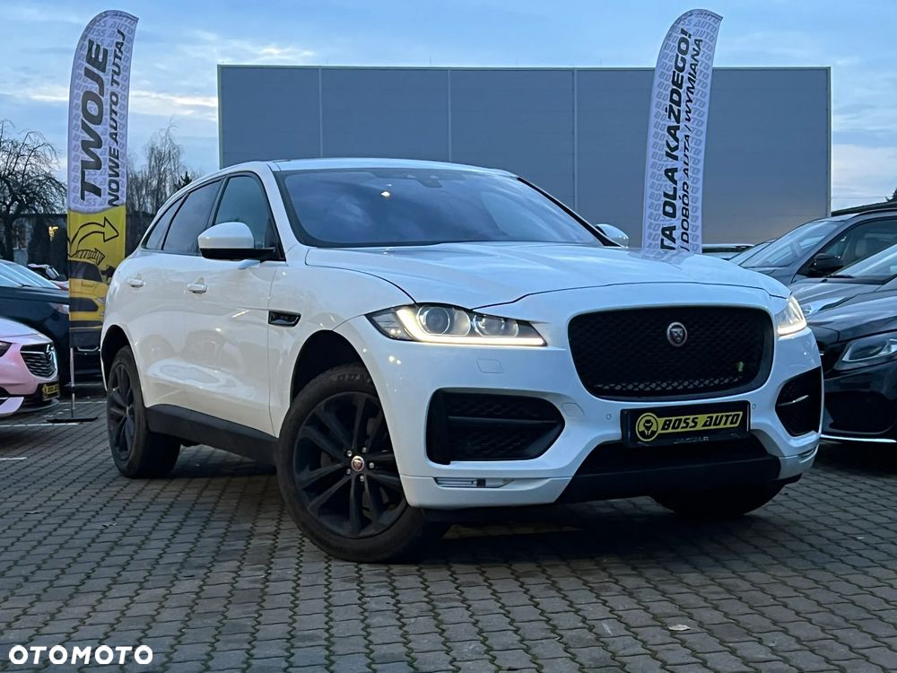 Jaguar F-Pace 25t AWD Prestige - 2