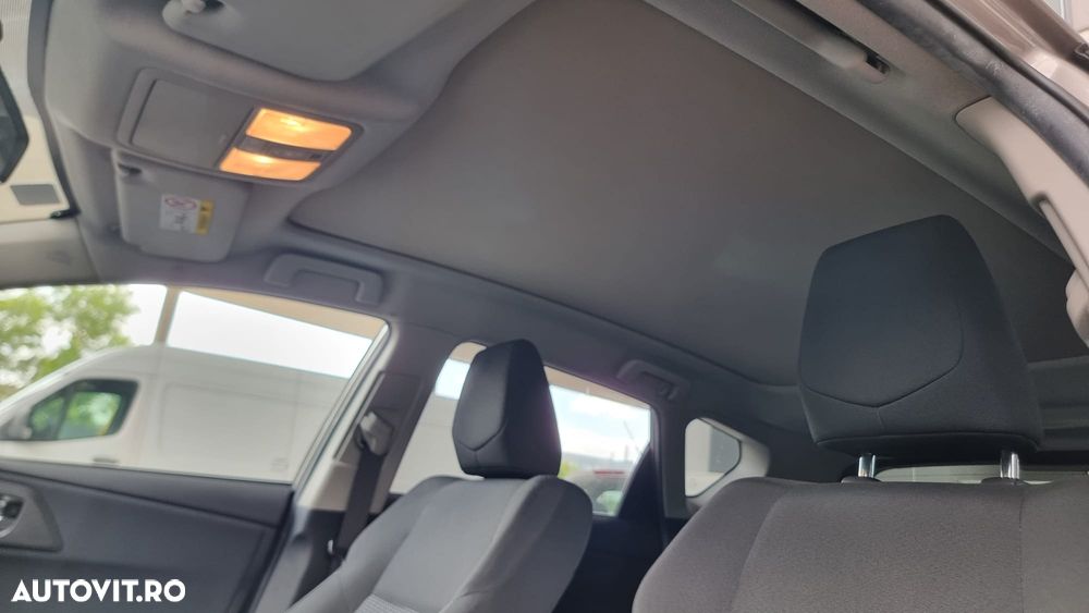 Toyota Auris 1.4 D-4D - 17