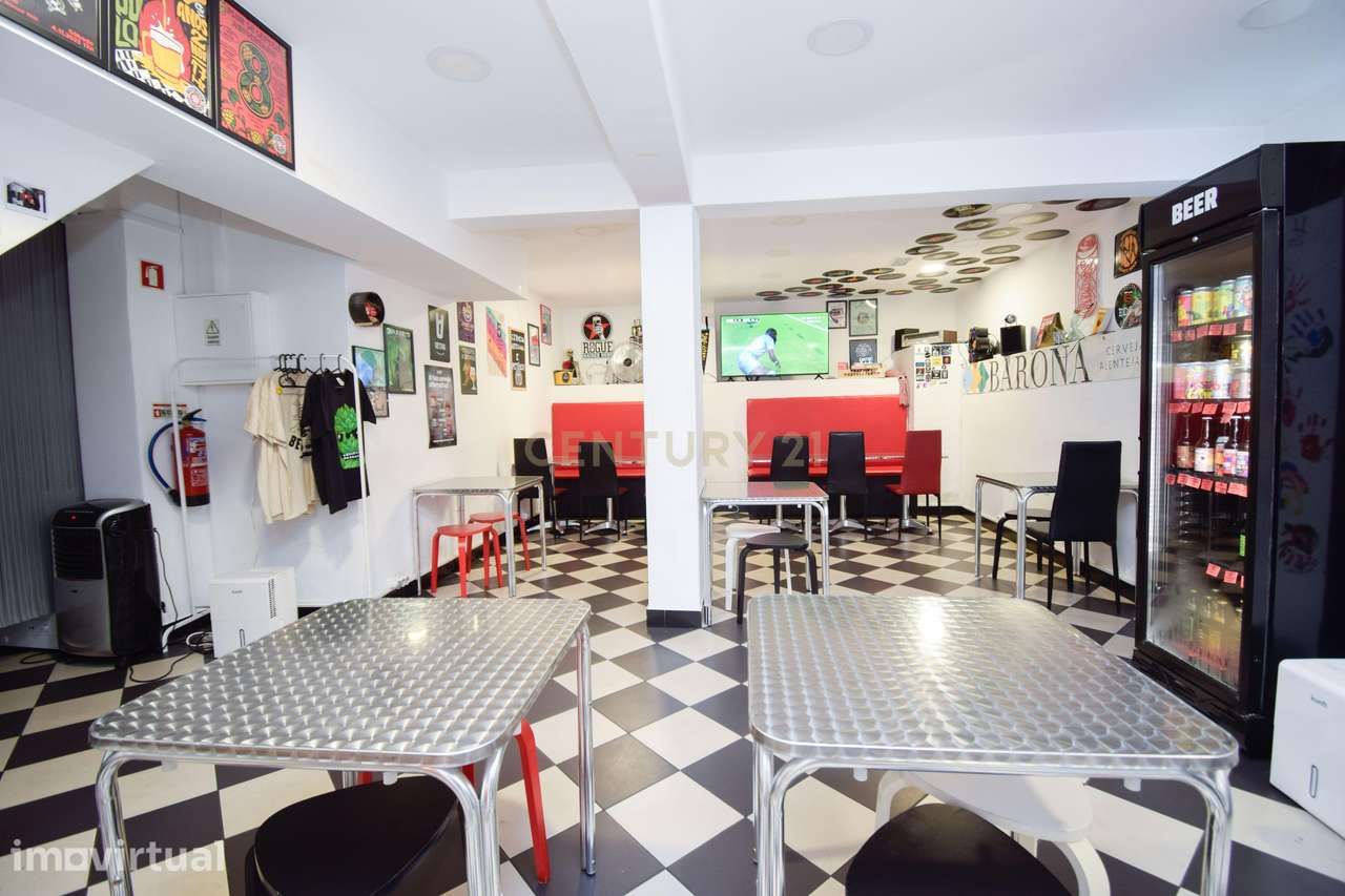 Espaço Comercial Equipado | 110 m² | Rua Passos Manuel, Lisboa - Grande imagem: 2/30