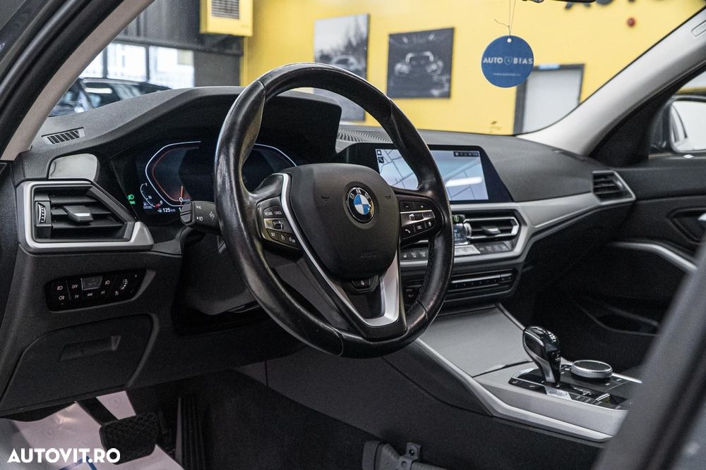 BMW Seria 3 316d Aut. Sport Line - 6