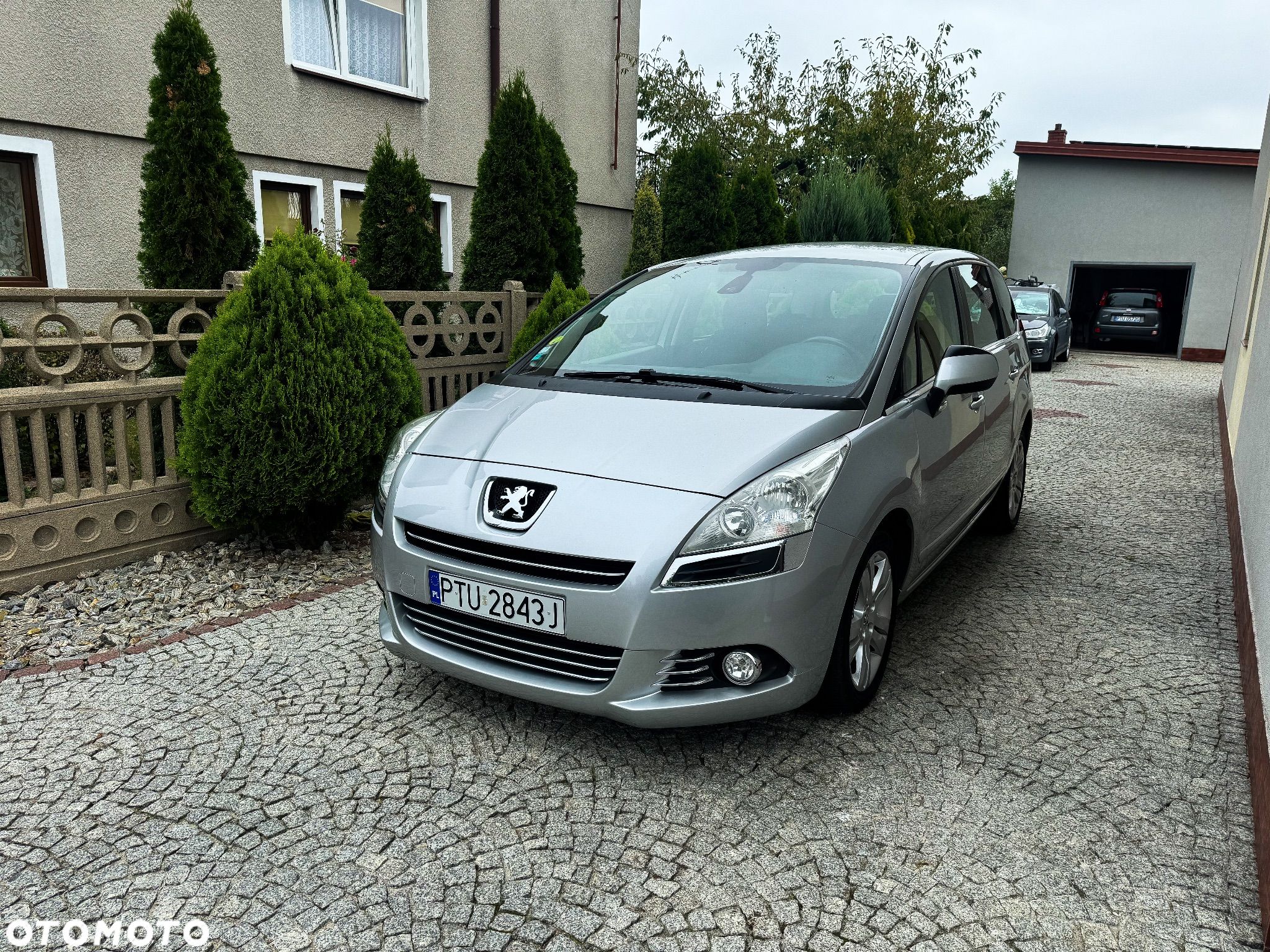Peugeot 5008 2.0 HDi Active - 1
