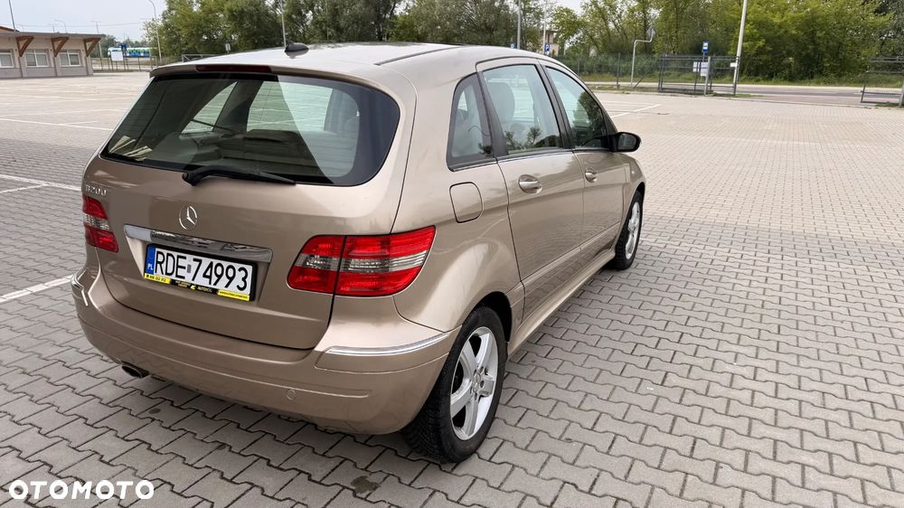 Mercedes-Benz Klasa B 200 - 6
