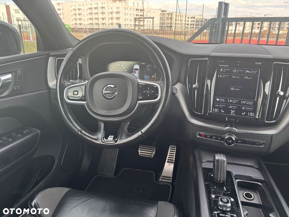 Volvo XC 60 B4 D AWD R-Design - 15