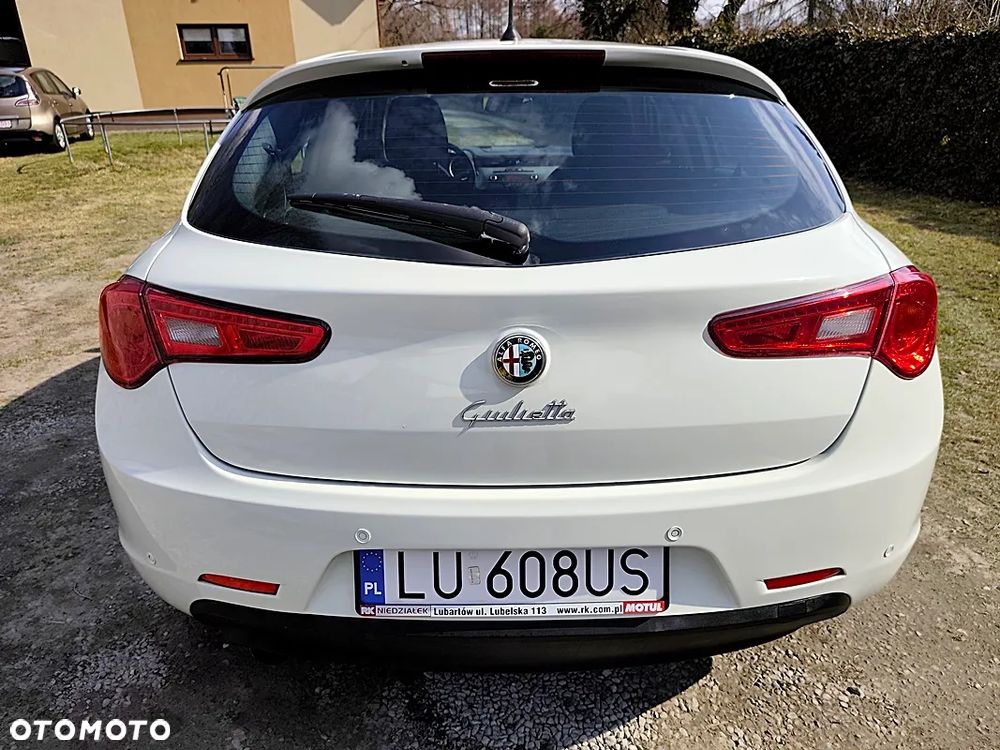 Alfa Romeo Giulietta 1.6 JTDM 16V Turismo - 4