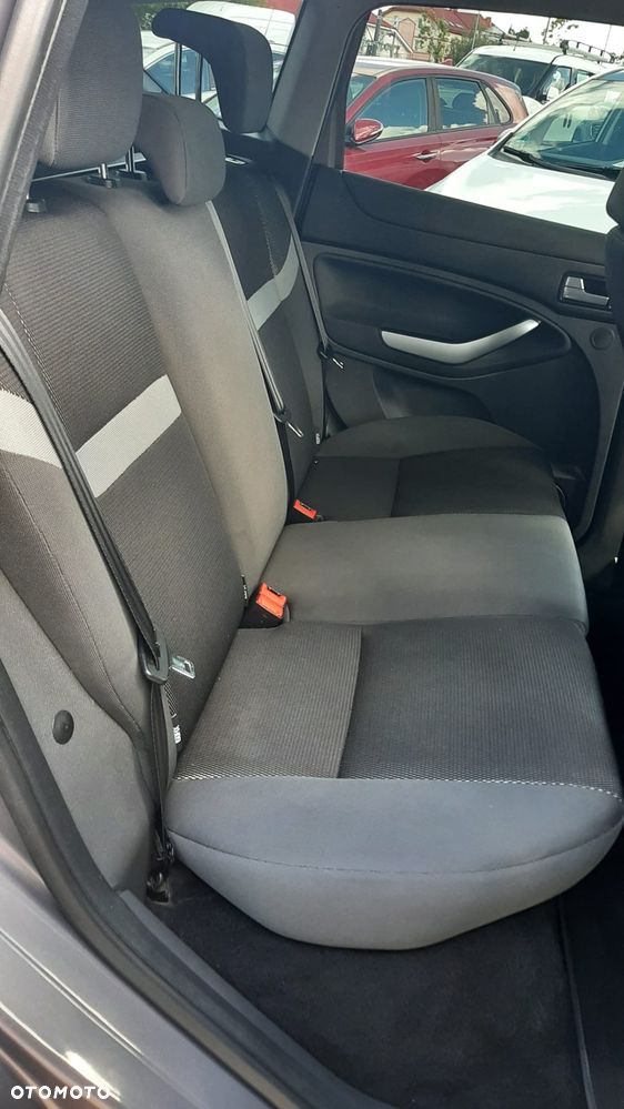 Ford Kuga 2.0 TDCi 2x4 Champions Edition - 18