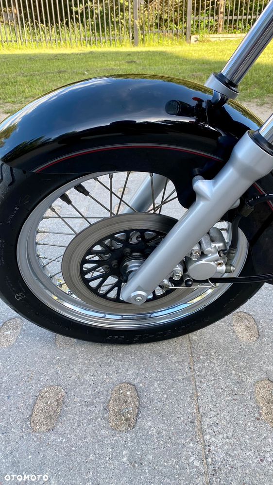 Suzuki Marauder - 16