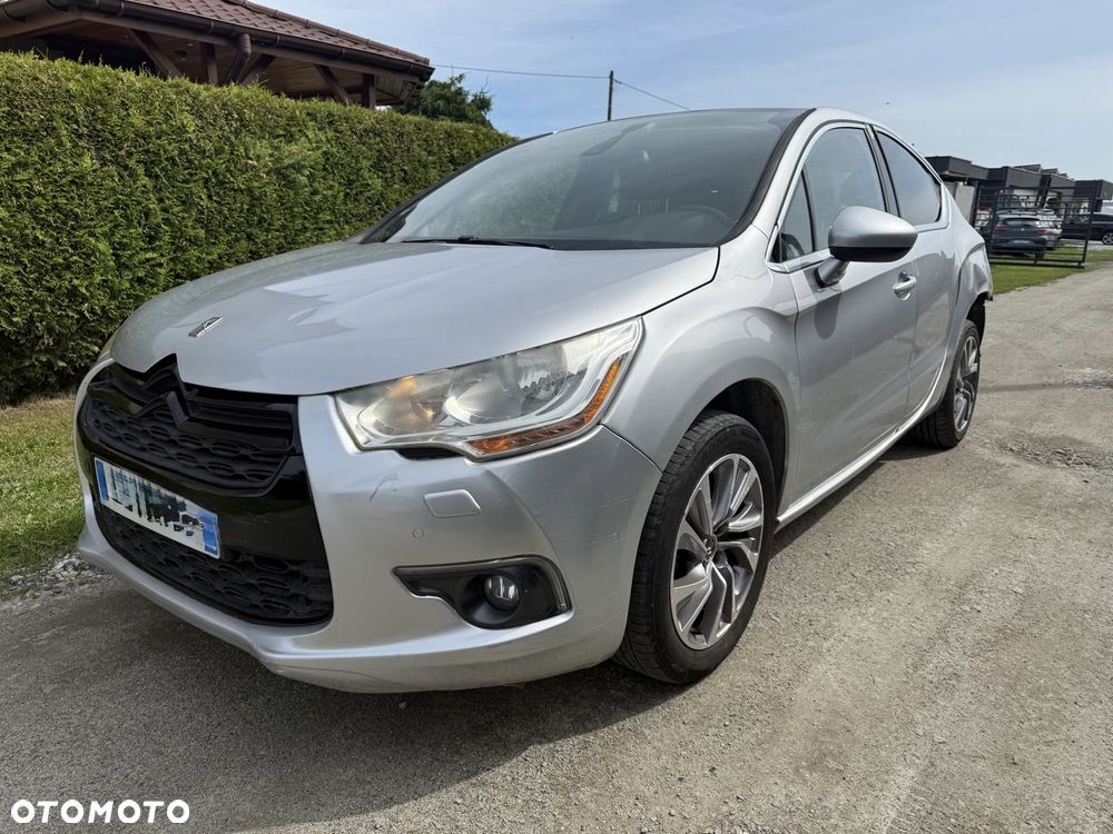 Citroën DS4 1.6 e-HDi SoChic MCP - 3