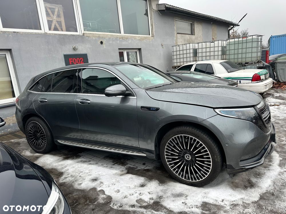 Mercedes-Benz EQC 400 4-Matic Sport - 3