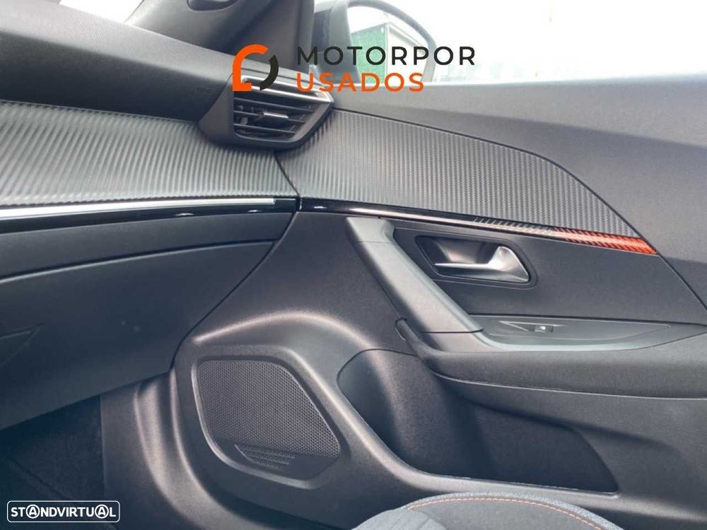 Peugeot e-2008 50 kWh Active - 18