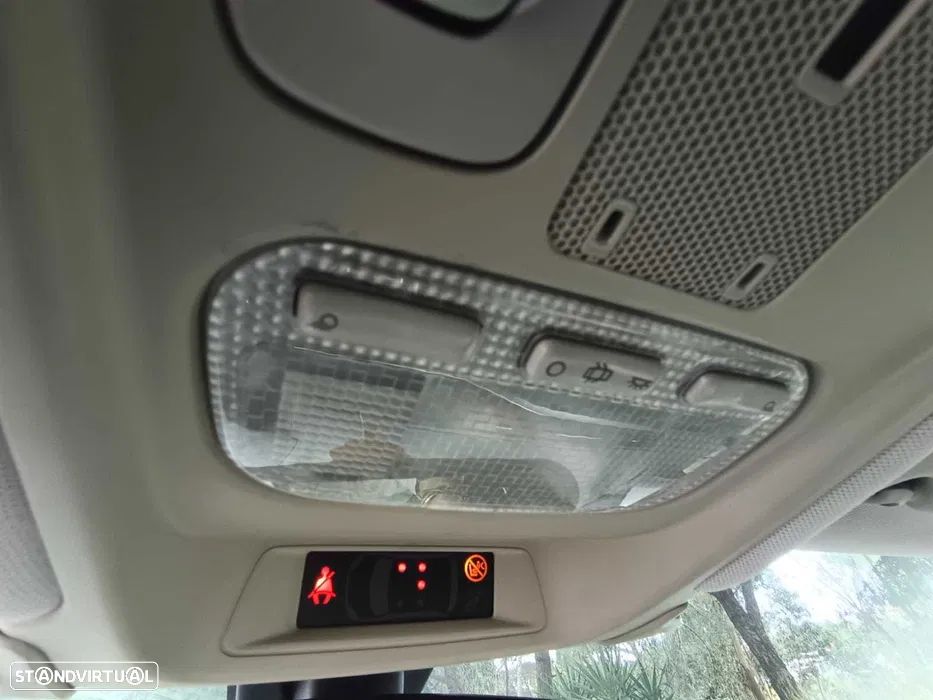 Citroën C5 2.2 HDi Exclusive - 9