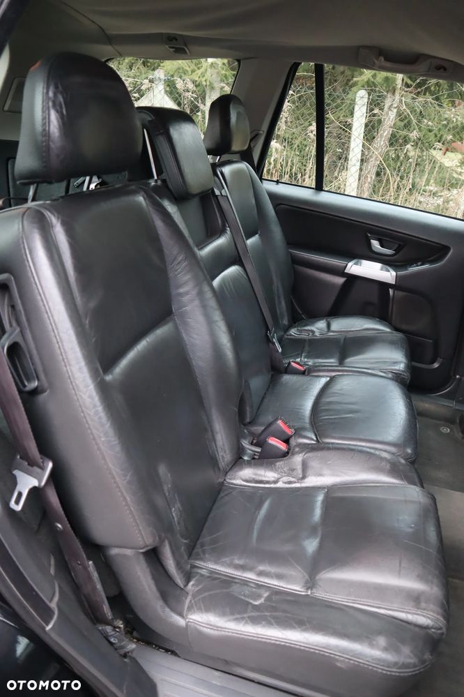 Volvo XC 90 2.4D Momentum - 21