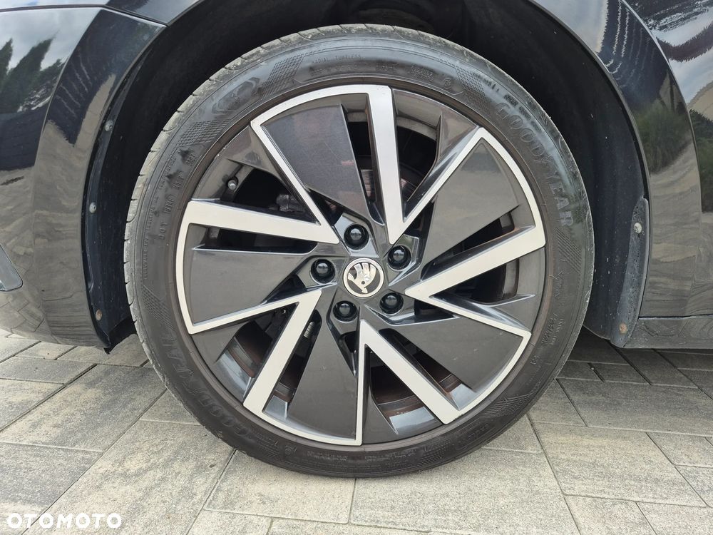 Skoda Octavia 2.0 TDI SCR Style DSG - 24