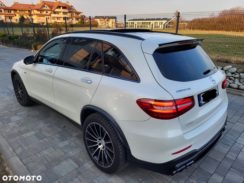Mercedes-Benz GLC - 3