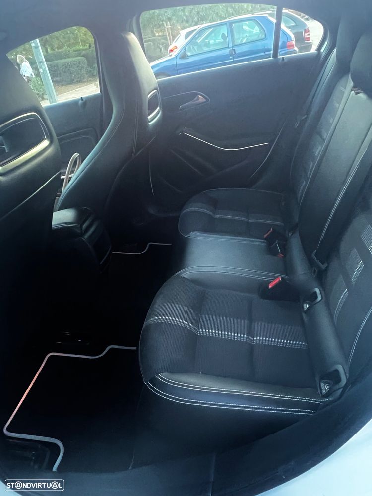 Mercedes-Benz A 160 d - 14