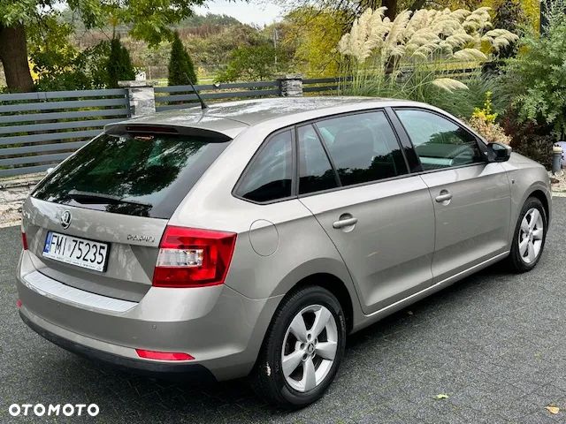 Skoda RAPID Spaceback 1.6 TDI Elegance - 4