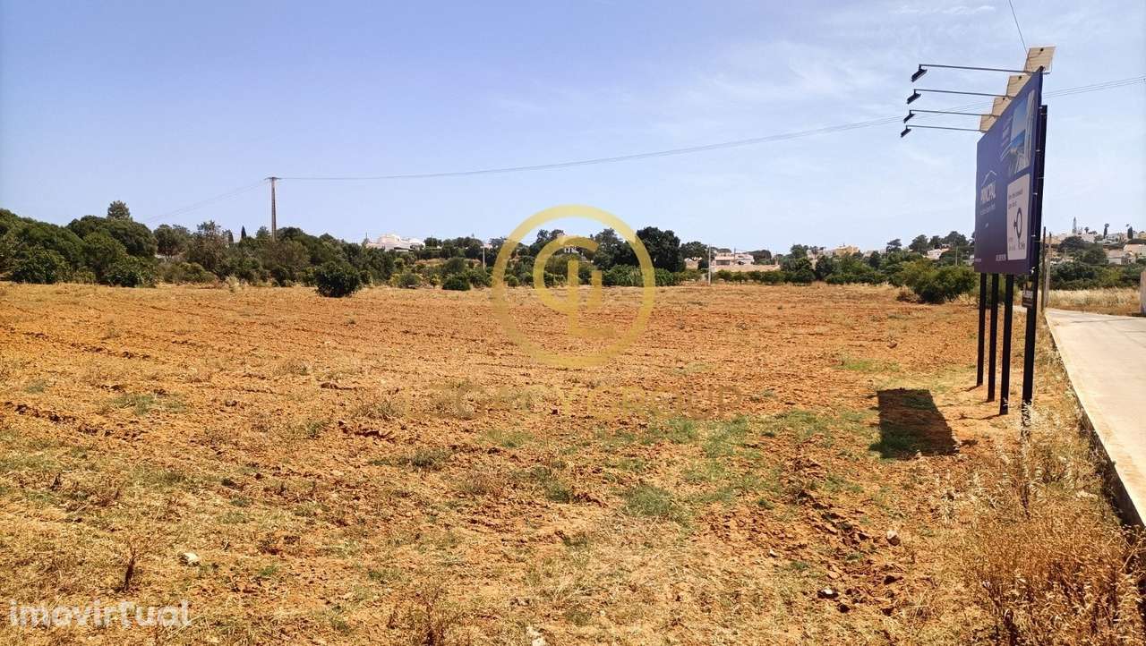 TERRENO COM POTENCIAL PARA TURISMO RURAL EM SESMARIAS, ALBUFEIRA - Grande imagem: 4/36