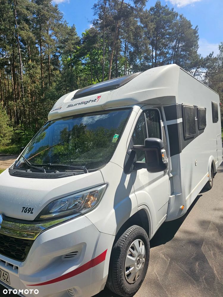 Sunlight Capron T69L - 3