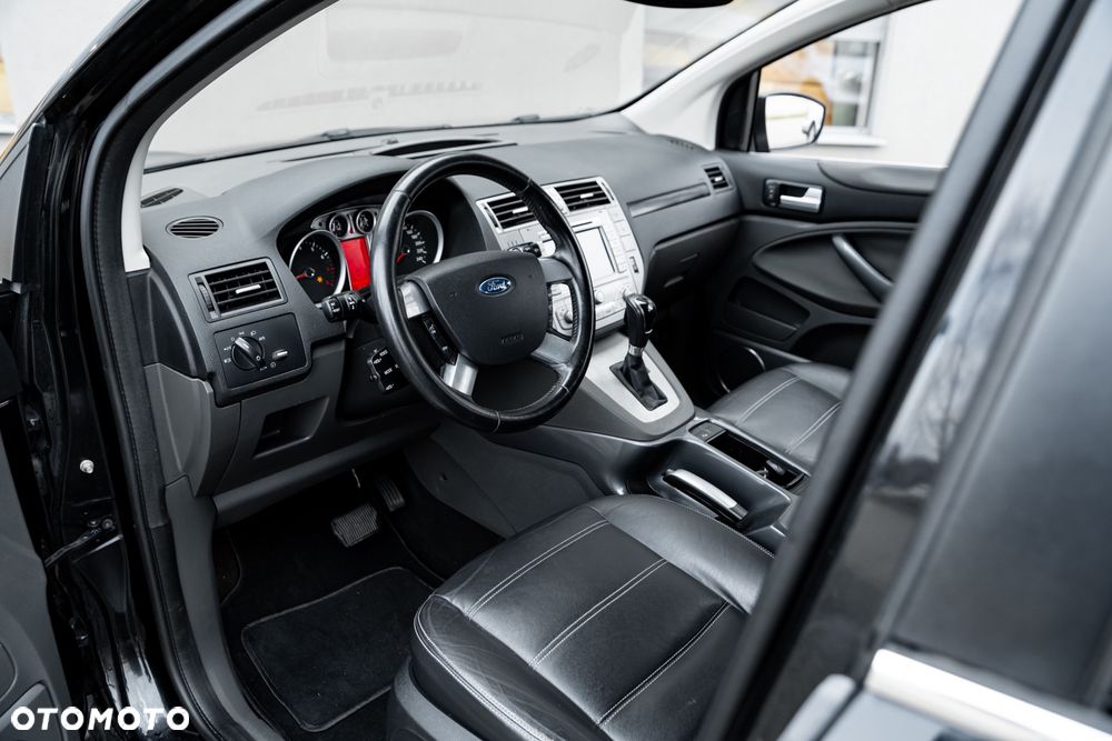 Ford Kuga 2.5 4x4 Titanium - 15