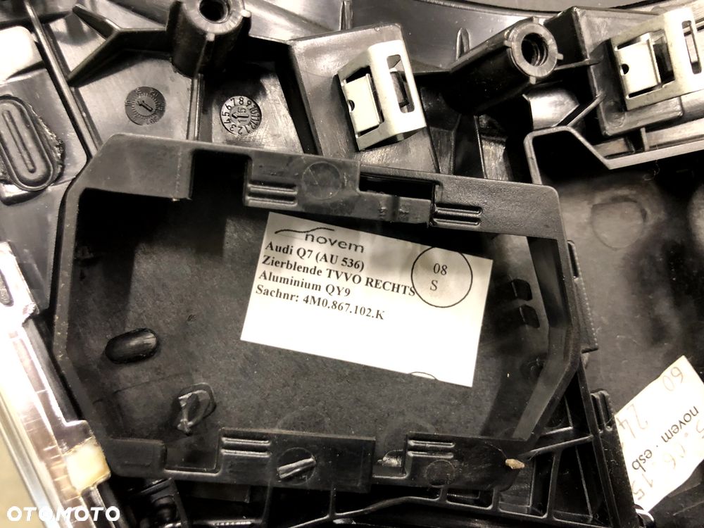 AUDI Q7 4M DEKOR LISTWA KLAMKA PRZYCISKI DRZWI PRAWY PRZÓD PRAWYCH PRZEDNICH 4M0867102K - 4
