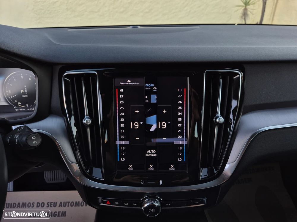 Volvo V60 2.0 T6 AWD TE Inscription - 14