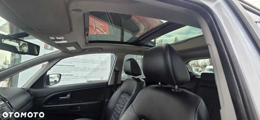 Kia Venga 1.6 CRDi 128 ISG Vision - 28